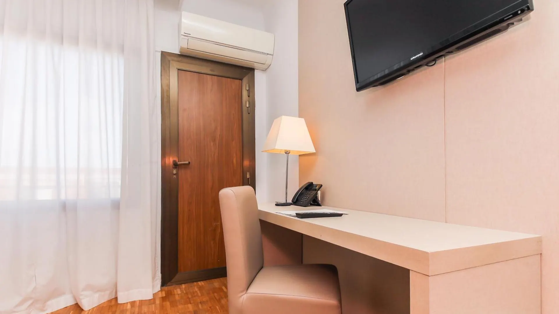 Hotel Lauria Tarragona