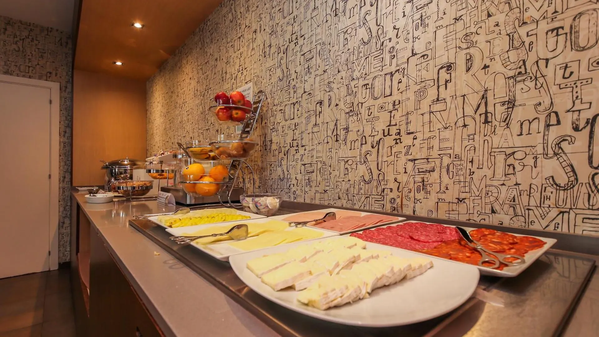 Hotel Lauria Tarragona 3*,